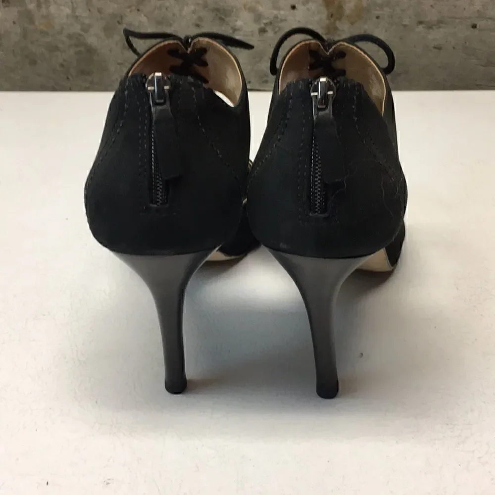 𝅺euc Talbots peep toe high heel tassel shoes sz 7.5